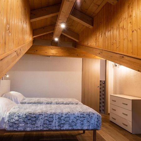 Rayon De Miel Villa Aosta Bagian luar foto
