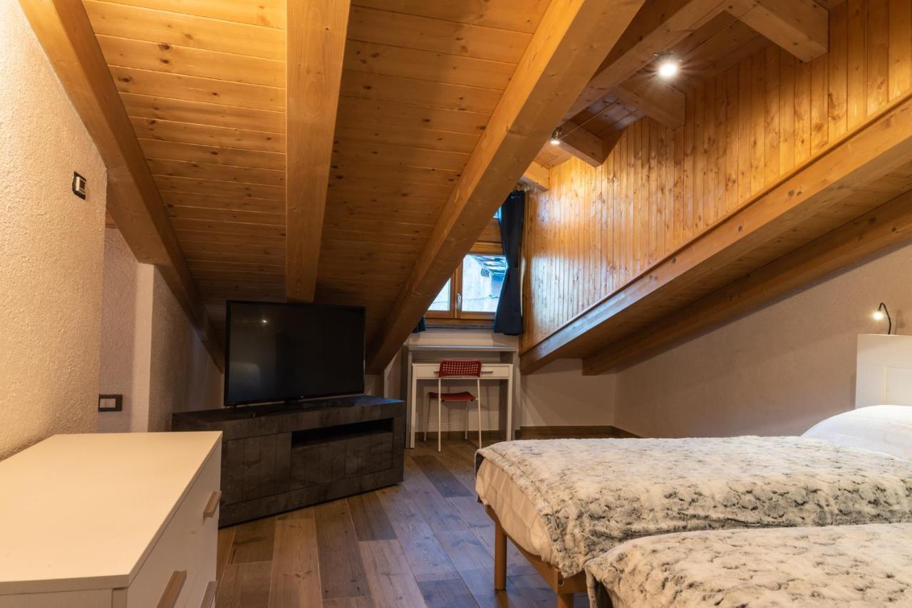 Rayon De Miel Villa Aosta Bagian luar foto
