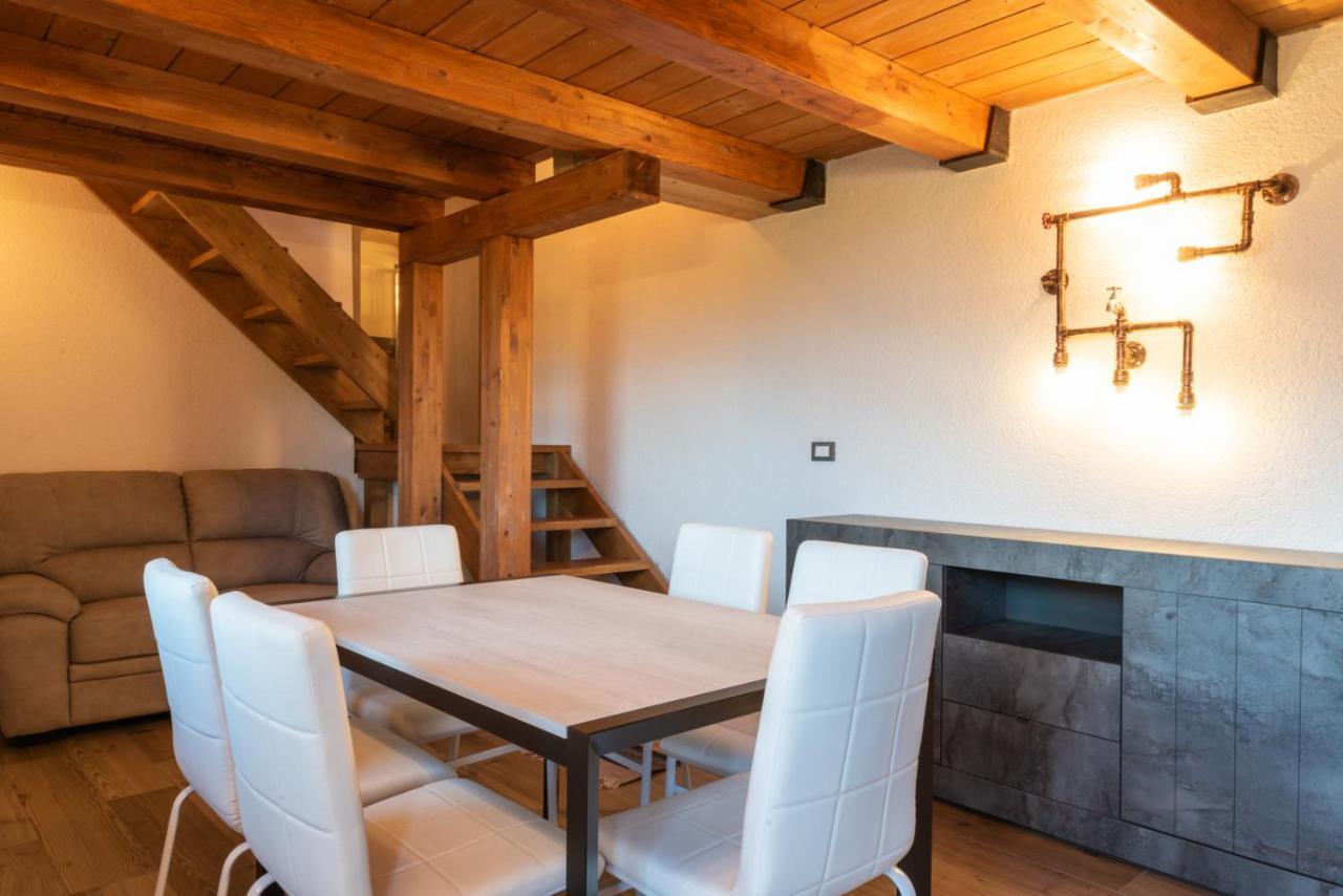 Rayon De Miel Villa Aosta Bagian luar foto
